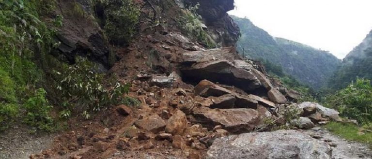 पोखराको दुई ठाउँमा पहिरो जाँदा ५ जनाको मृत्यु ९ जना घाइते