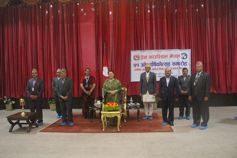 तथ्यहीन र झुटा समाचार एवम् भ्रामक विचार प्रकाशन भइरहेकोमा राष्ट्रपतिको चिन्ता व्यक्त