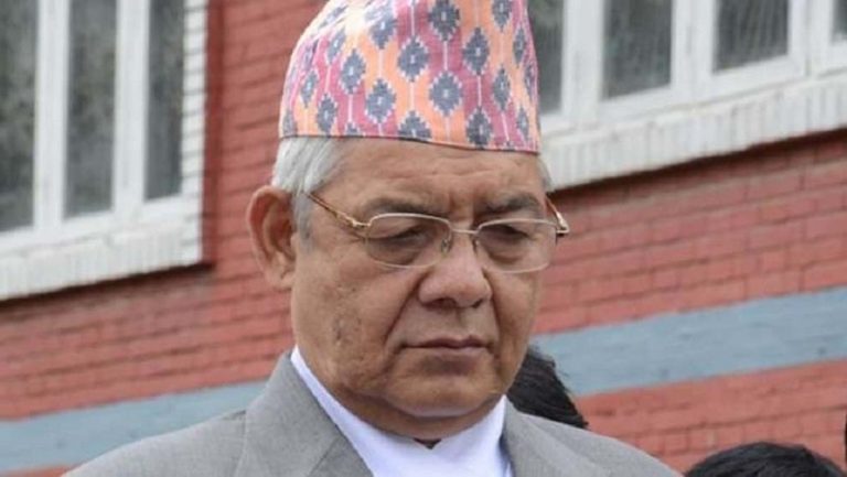 बामदेव गौतमले आगामी विज्ञाप्ति जारी गर्दै प्रतिनिधिसभा र प्रदेश सभा सदस्य निर्वाचनमा कुनै पार्टीलाई समर्थन नगर्ने