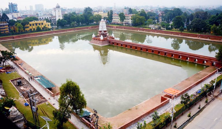 भाइटीकामा मात्र खुला हुने रानीपोखरी बीचको बालगोपालेश्वर मन्दिर आज बिहानै बेलुकीसम्मै खुल्ला हुने