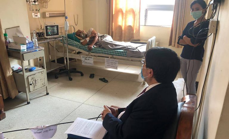 बिनाशर्त आफ्नो अनसन स्थगित गर्न सरकारी वार्ता टोलीले अनुरोध