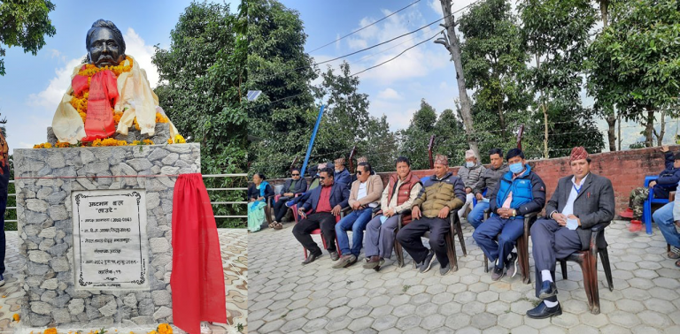 अन्याय र अत्याचारविरुद्ध लड्ने एक जनपक्षीय योद्धा स्वर्गीय अष्टमान बलको शालिक अनावरण