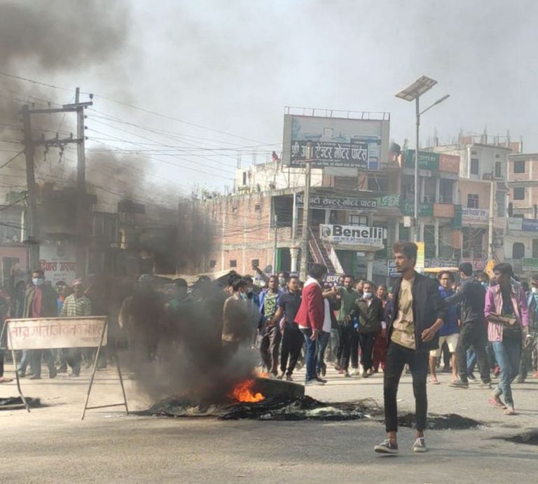 ६ बर्षे बालिका हत्या भएको प्रदर्शनमा गोलीका एक युवकको ग्राण्डी अपस्तालमा उपचारकै क्रममा निधन