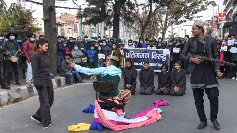 संसद विघटनविरुद्ध माइतीघर मण्डलामा नाटक प्रदर्शन