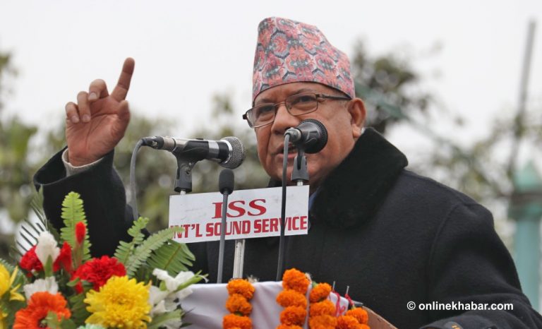 ८ लाखमध्ये ६ लाख कार्यकर्ता आफूहरुसँग छन्, हिम्मत छ भने कारबाही गरे हुन्छ