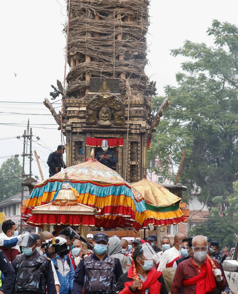 रातो मछिन्द्रनाथको जात्रा आज समापन, विशेष पूजा गरेर मछिन्द्रनाथलाई बुङ्मती लगियो