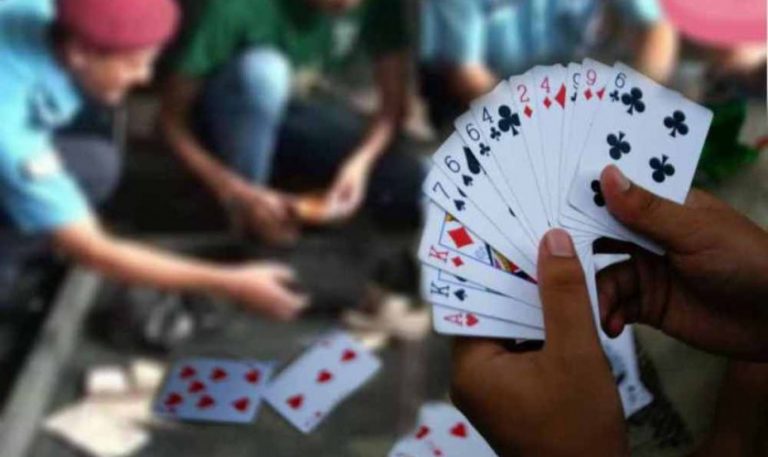 नगद ४६ हजार १ सय ३० रुपैयाँ सहित पर्वत कुश्माबाट जुवाडे पक्राउ