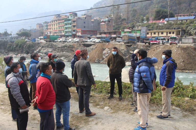बेनी देखि पर्वतको जलजला गाउँपालिकाको बगरफाँट जोड्ने बेलिब्रिज निर्माणको तयारी