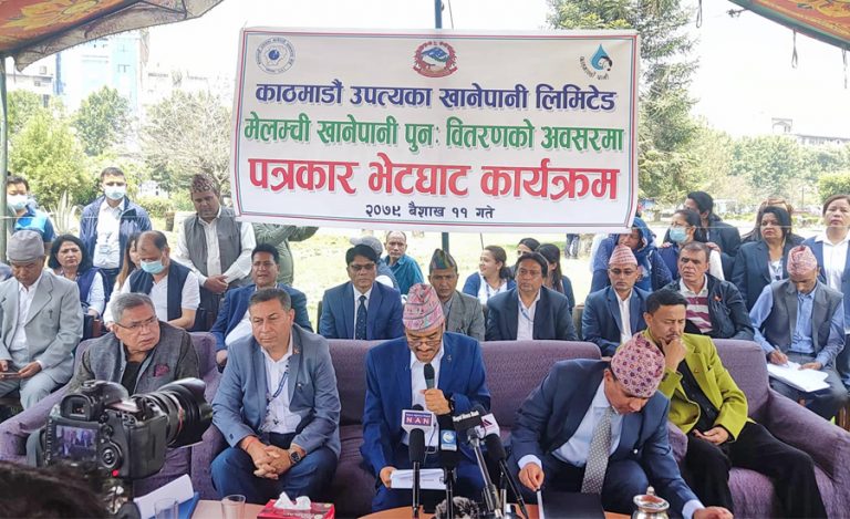 आजबाट काठमाडौंका धाराहरुमा मेलम्चीको पानी वितरणको काम पुनः सुरु