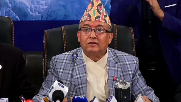आज भएको प्रतिनिधिसभा र प्रदेशसभा निर्वाचनमा ६१ प्रतिशत मतदान