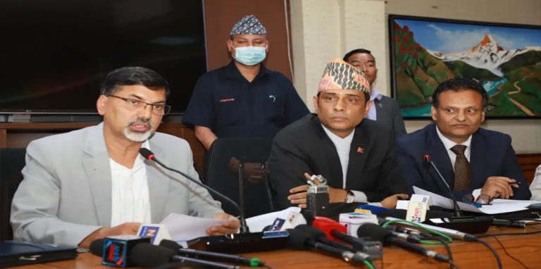 न सिसिटिभी फुटेज भेटियो, न कुनै कर्मचारीले बजेट निर्माणमा असम्बन्धित मान्छे आएको स्वीकारे