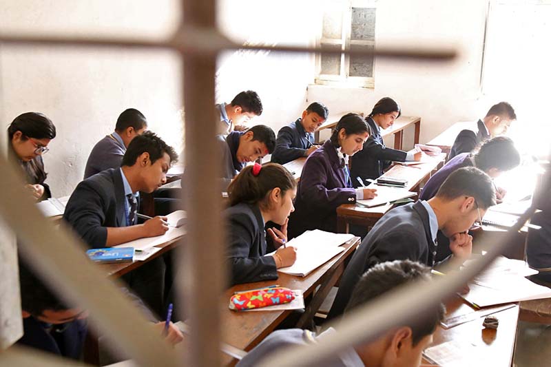 कक्षा १२ का विद्यार्थीले एनजी (नन ग्रेड) आएको विषयमा मात्र ग्रेडवृद्धि परीक्षा दिन पाउने