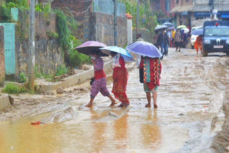 हल्का देखि मध्यम वर्षाको सम्भावना प्रदेश १ मा भारी वर्षाको सम्भावना