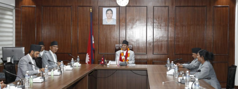 नवगठित मन्त्रिपरिषदको पहिलो बैठकले पाँच निर्णयहरू