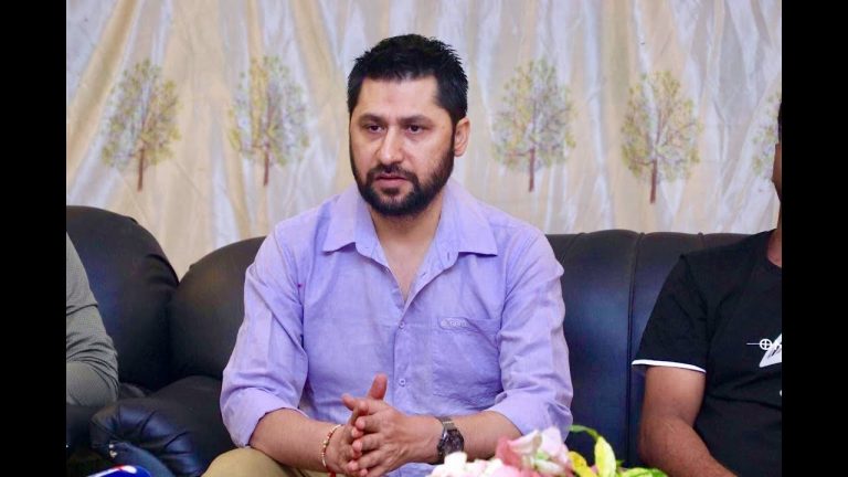 रवि लामिछानेको राजनीतिक भेटघाट तीव्रता प्रचण्ड र ओलीलाई भेटे