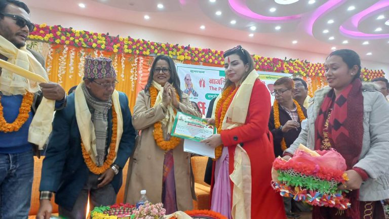 कलाकार तथा मोडल एलिजा गौतम नागरिक उन्मुक्ति पार्टीमा प्रवेश