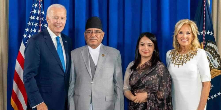 प्रधानमन्त्री पुष्पकमल दाहाल ‘प्रचण्ड’ र अमेरिकी राष्ट्रपति जो बाइडेनबीच भेटवार्ता