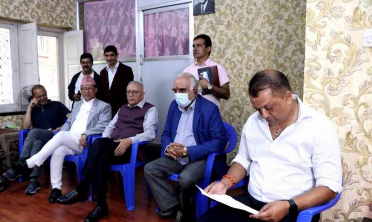 शेखर-गगन समूह बैठकको निर्णय : पार्टीका पूर्वनिर्धारित कार्यक्रमहरुलाई व्यवस्थित गदै अघि बढ्ने