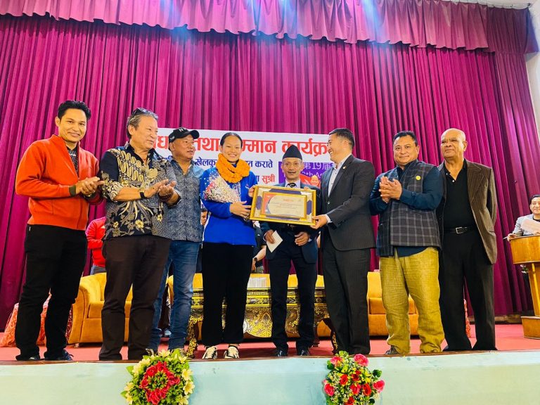 नेपाललाई ऐतिहासिक रजत पदक दिलाउने कराँते खेलाडी एरिका गुरुङ सम्मानित