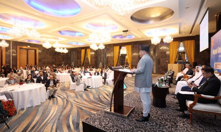 नेपालमा पूँजी परिचालन गर्न संयुक्त अरब इमिरेट्सका लगानीकर्ताहरुलाई प्रधानमन्त्री ‘प्रचण्ड’ को आग्रह