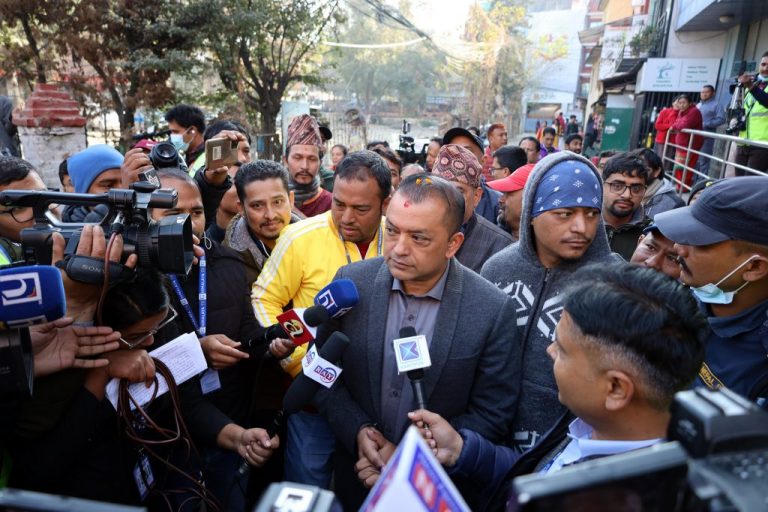 राष्ट्रिय सभा सिट बाँडफाँटमा संस्थापन पक्षले एकपक्षीय निर्णयप्रति महामन्त्री गगन थापाले २ बुँदे लिखित असहमति