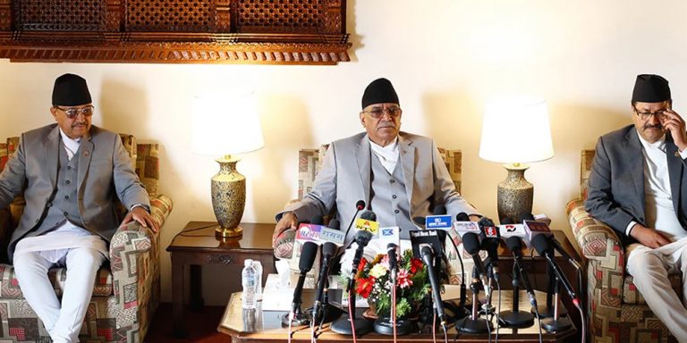 प्रधानमन्त्री पुष्पकमल दाहाल प्रचण्ड युगाण्डा भ्रमण सकेर स्वदेश फिर्ता