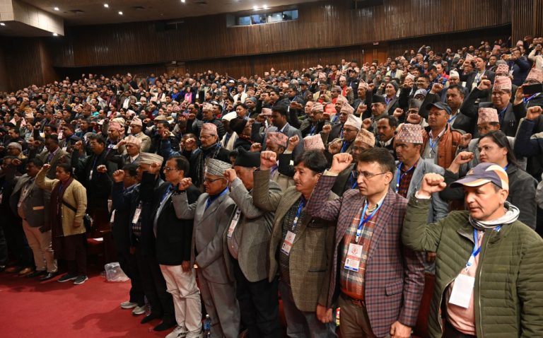 माओवादी केन्द्रले प्रत्यक्ष चुनावबाट नेतृत्व चयन गर्ने विषय विधान अधिवेशनमा छलफलमा