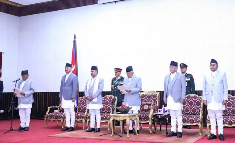 राष्ट्रिय सभाका नवनिर्वाचित अध्यक्ष नारायण दाहालले शपथ लिए