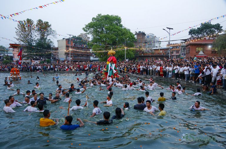 हाँडीगाउँमा गहना खोज्ने जात्रा सम्पन्न