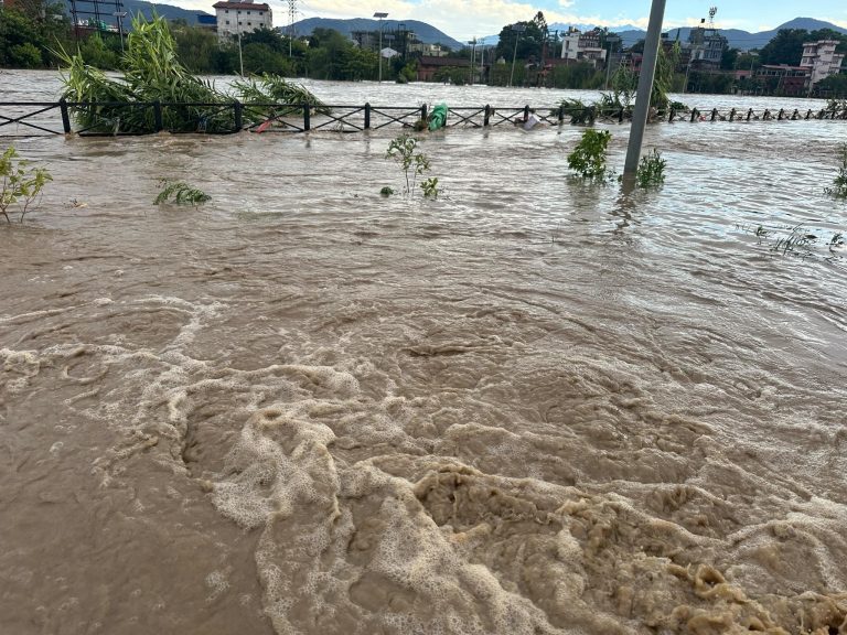 काठमाडौं उपत्यकाका नदीहरुमा जलसतह बढ्यो तटीय क्षेत्रमा बसोबास गर्नेहरुलाई सुरक्षित रहन आग्रह