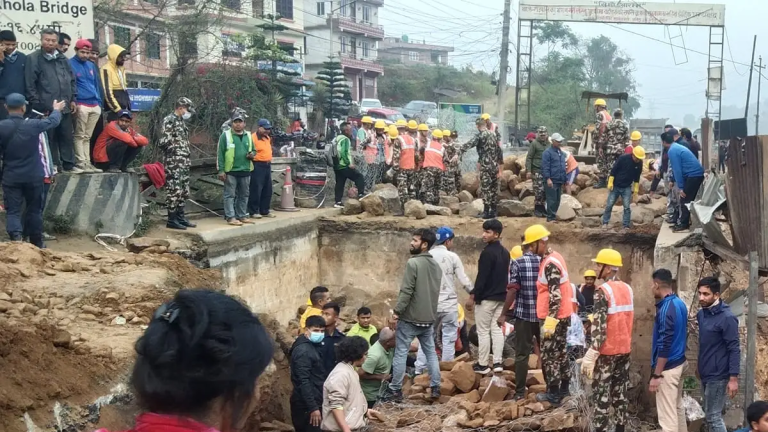 बाढीपहिरोमा परी हालसम्म दुई सय ३९ जनाको मृत्यु