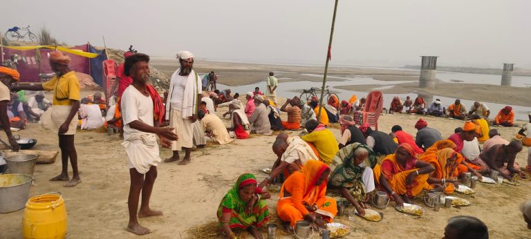 खुला सीमा सम्वाद समूहद्वारा साधु सम्मान तथा भण्डारा आयोजना