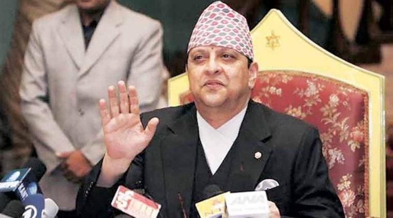 ज्ञानेन्द्र शाहले राजावादी नेताहरुसँग भेट के कुरा भयो त्यो भने गोप्य