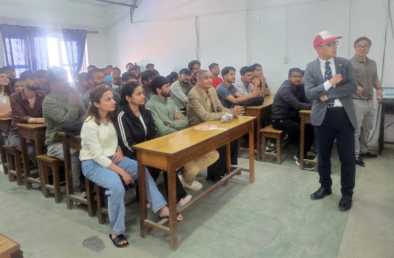नेकमा प्रोटोटाइप सौर्य–वायु हाइब्रिड ऊर्जा टर्बाइन जडान