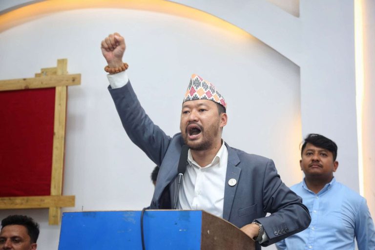 राष्ट्रिय युवा संघको महाधिवेशनबाट अध्यक्षमा क्षितिज थेबे विजयी