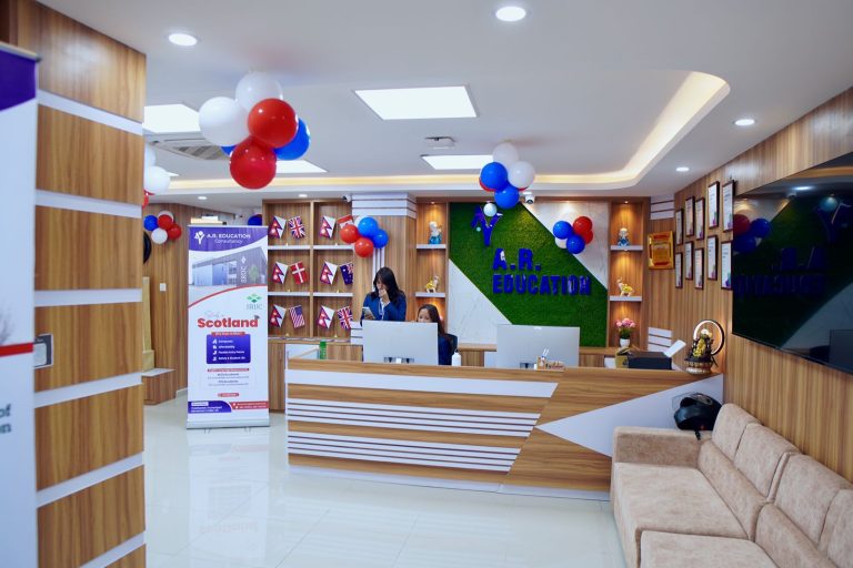 लण्डनकै दोश्रो स्थानमा पर्यो ब्लुम्स्बरी इन्स्टिच्युट लण्डन