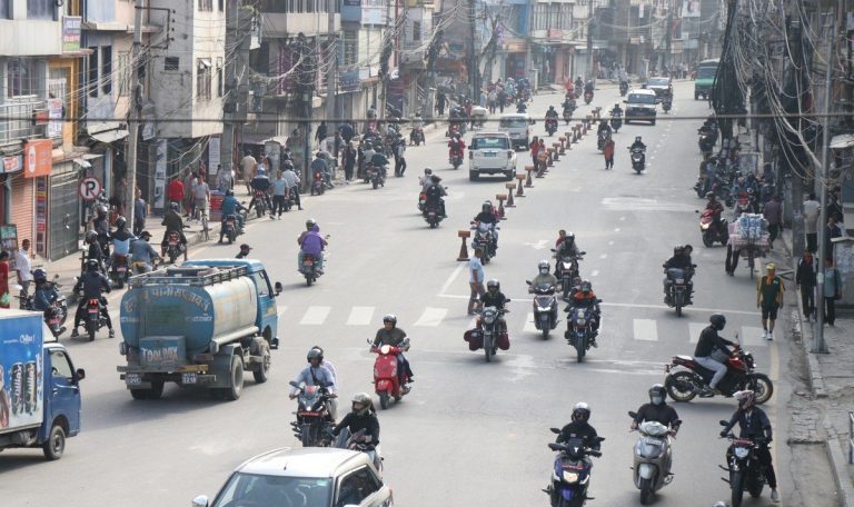 भोलिदेखी यातायात चल्ने गण्डकी प्रदेश सरकारले राइड सेयरिङ नियमावली स्थगित