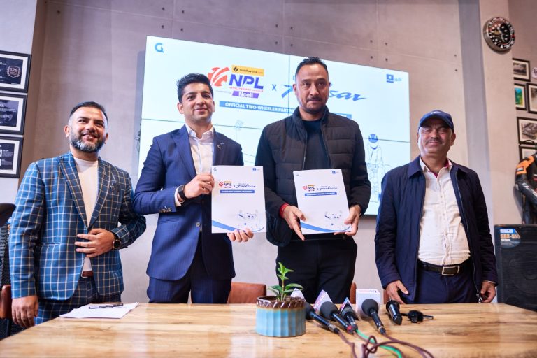 बजाज पल्सर एनपीएलको ‘टु ह्विलर पार्टनर’