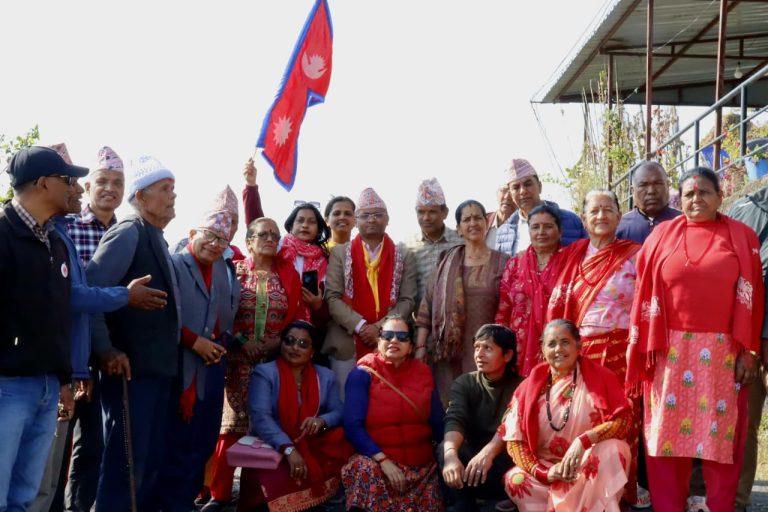 एमालेलाई कमजोर पार्ने दिवा सपना नदेख्दा हुन्छ