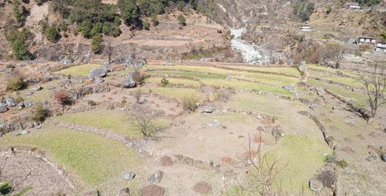 गाउँका खेतीयोग्य जमिन बाँझो, उपत्यकामा खोला नदीसमेत देख्नै नहुने !