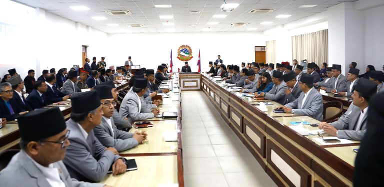 प्रधानमन्त्री बालेन शाहले : कुनै पनि बाहना बनाएर काममा ढिलासुस्ती नगर्न कर्मचारीहरूलाई निर्देशन
