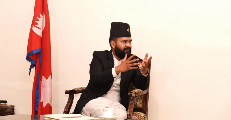 प्रधानमन्त्री वालेन्द्र शाहले दोहोरो चरित्र देखाएको आरोप