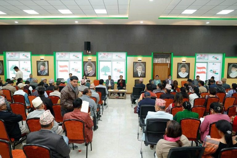 सभापति गगन थापाको राजीनामा अस्वीकृत गर्दै काँग्रेस बैठक सकियो