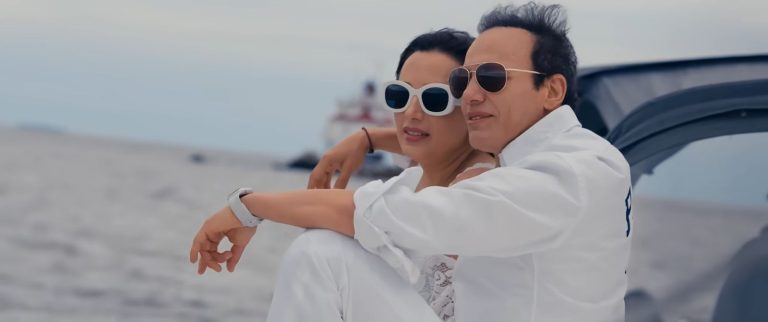 डाक्टर दम्पतीको रोमान्टिक गीत ‘सधैं साथमा तिम्रो’