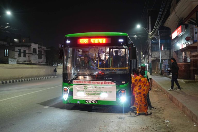 काठमाडौंमा दुई रुटमा रात्रिकालीन बससेवा सुरु