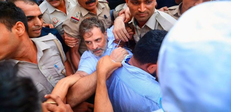 प्रमुख विपक्षी दल कांग्रेसका नेता राहुल गान्धी पक्राउ